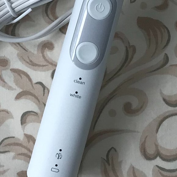 Philips Sonicare Optimal Clean HX6829 Rechargeable Toothbrush – New Without Box - Picture 6 of 7